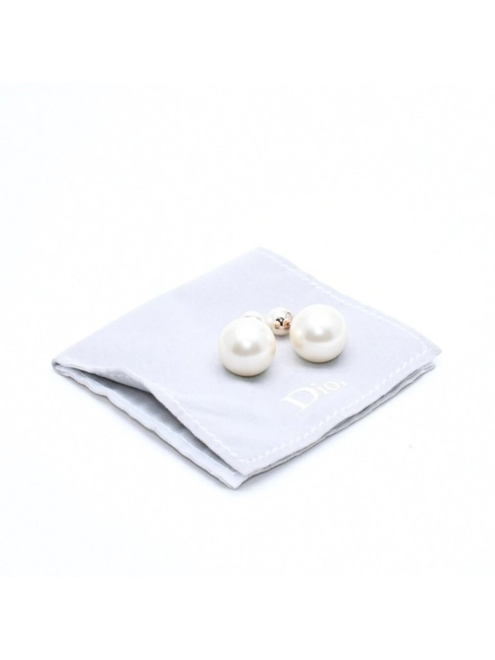 Dior Tribal Faux Pearl Stud Earrings Weight Metal